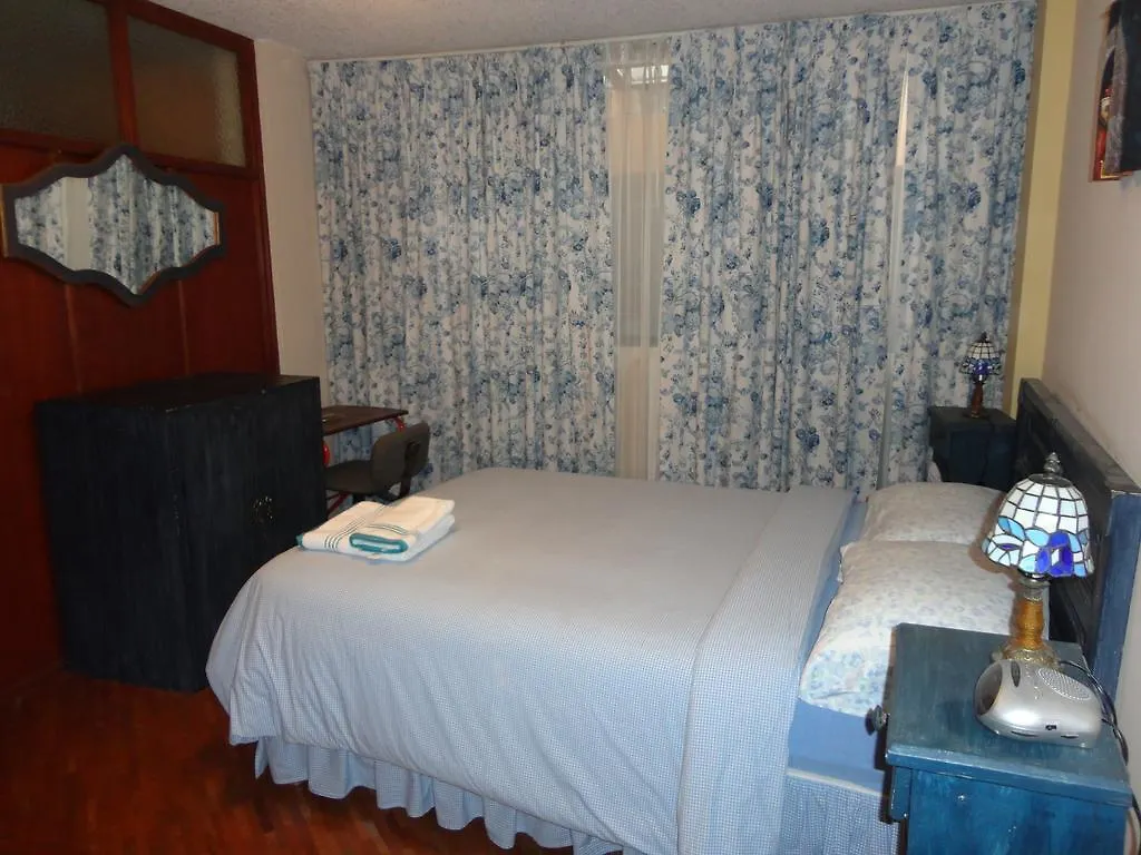 Pensión Hostal Casa Buen Vivir Quito
