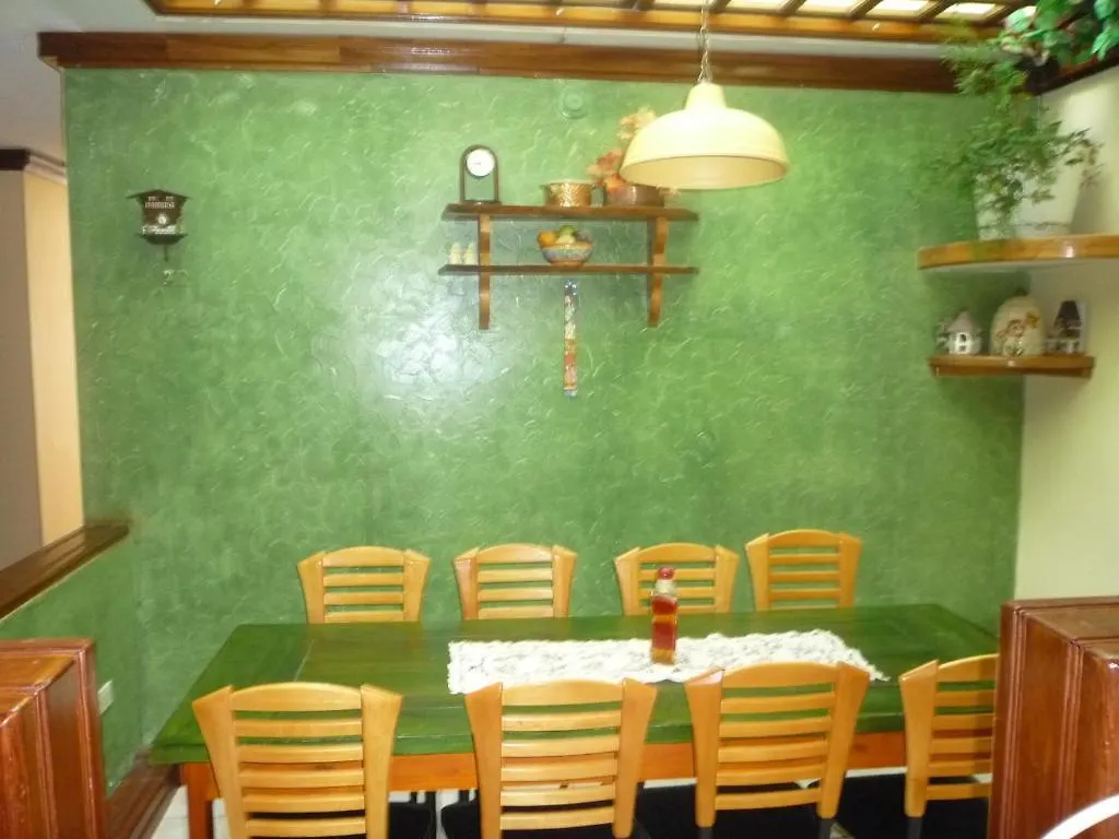Hostal Casa Buen Vivir Quito Pensión