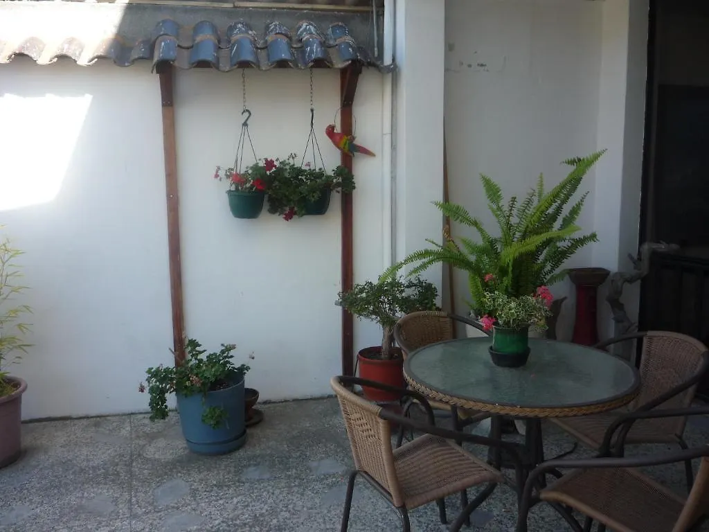 Pensión Hostal Casa Buen Vivir Quito