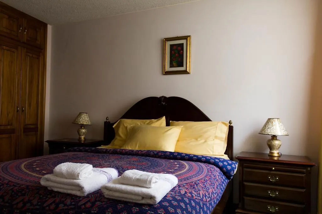Pensión Hostal Casa Buen Vivir Quito