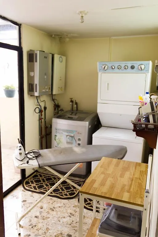 Hostal Casa Buen Vivir Quito Pensión