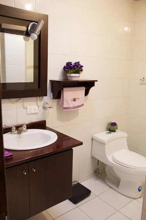 Hostal Casa Buen Vivir Quito 0*,