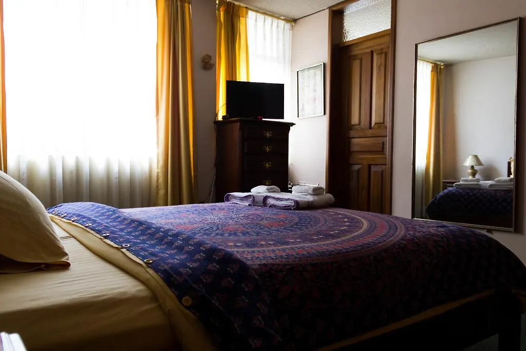 Hostal Casa Buen Vivir Quito 0*,